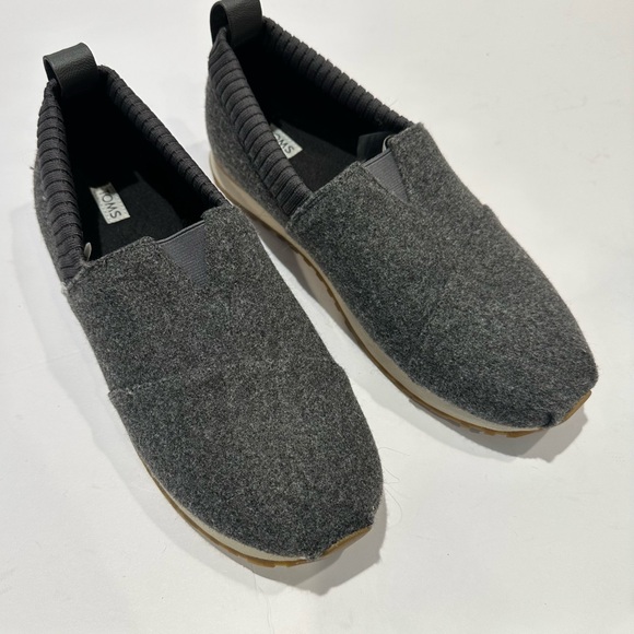 Toms Alpargata Resident Shade Slip on Low Top Stretchy Sneakers - Picture 3 of 8